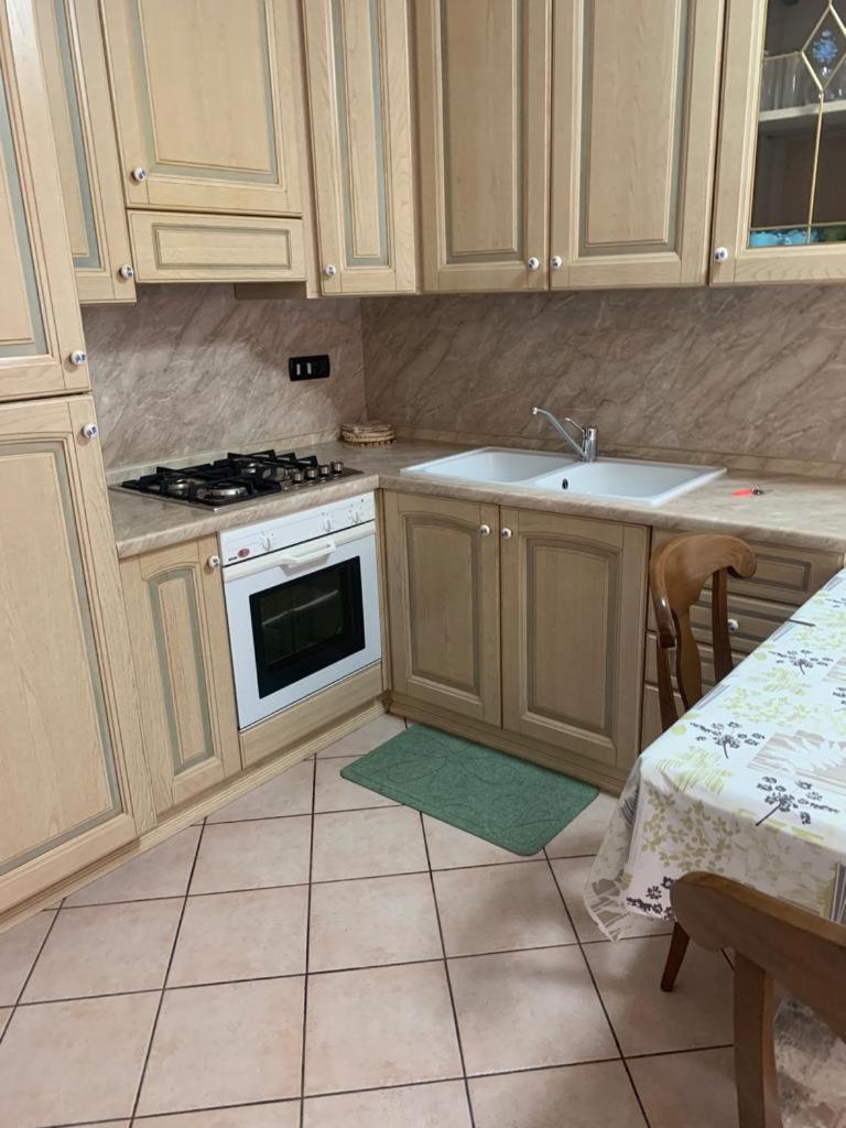 דירות קומזדורה Casa Stefani מראה חיצוני תמונה